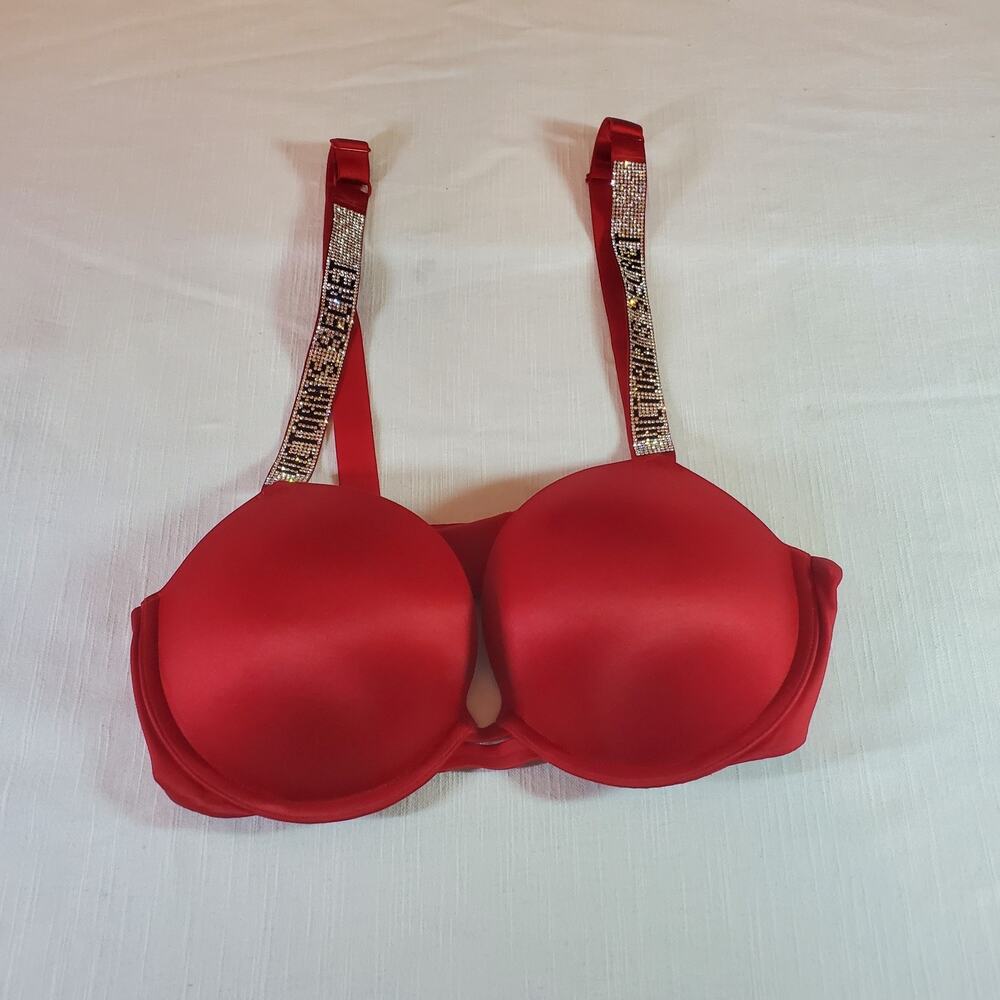 Victoria's Secret Women's Very Sexy Shine Strap Push-Up Bra 36DDD Red Underwire